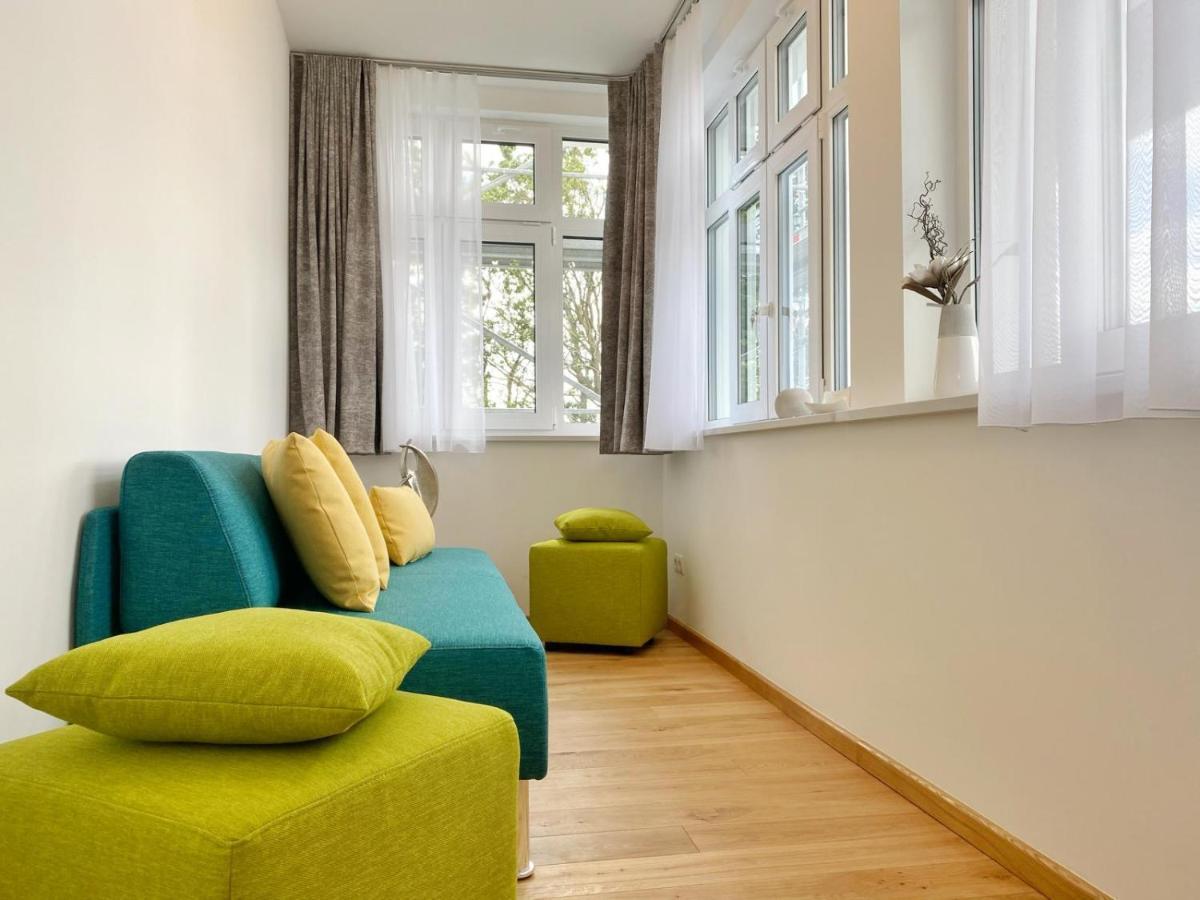Villa Jenny - Ferienappartement 1 Mit Meerblick Засниц Экстерьер фото